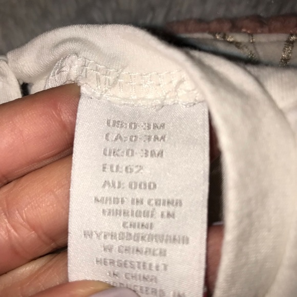 TAHARIBaby vest/shirt - Picture 5 of 7